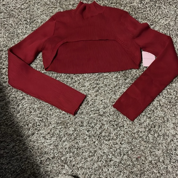 Ladies shrug and cami knit set - Picture 3 of 8